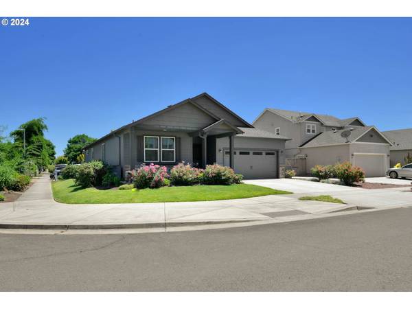 Eugene, OR 97402,1351 MCCARTY WAY