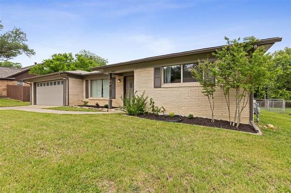 Fort Worth, TX 76133,5605 Morley Avenue