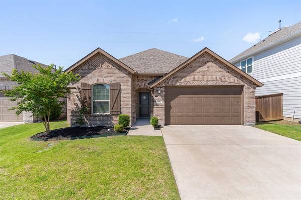 3042 Estuary Drive,  Royse City,  TX 75189