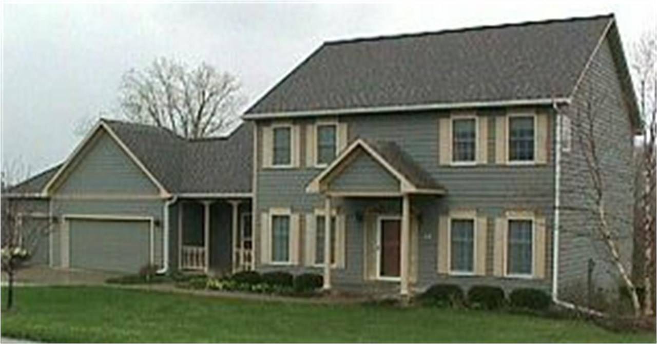 55 High Circle Dr, Iowa City, IA 52240