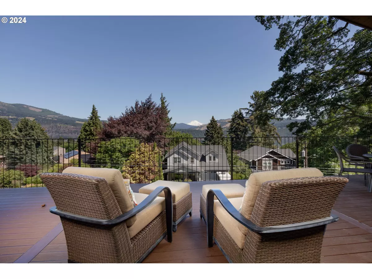 Hood River, OR 97031,413 ADAMS CREEK PL #110