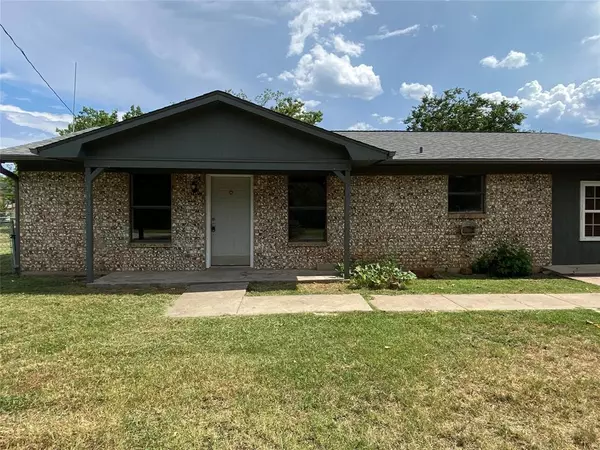 1002 SE 15th Street, Mineral Wells, TX 76067