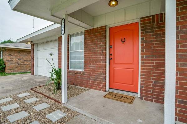 728 Thedford Road, Seagoville, TX 75159