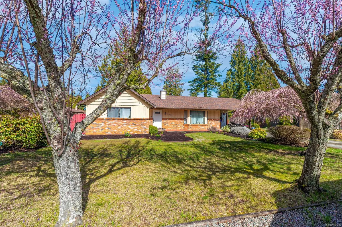 Qualicum Beach, BC V9K 1B9,433 Chester Rd