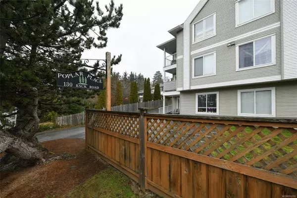 Courtenay, BC V9N 3W6,130 back Rd #205