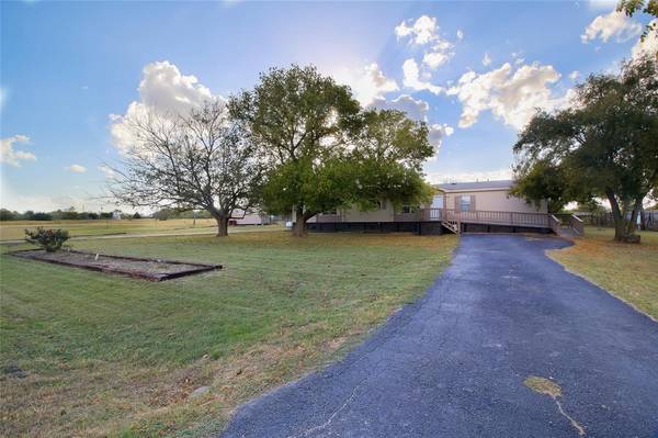 7209 Sundance Court, Joshua, TX 76058