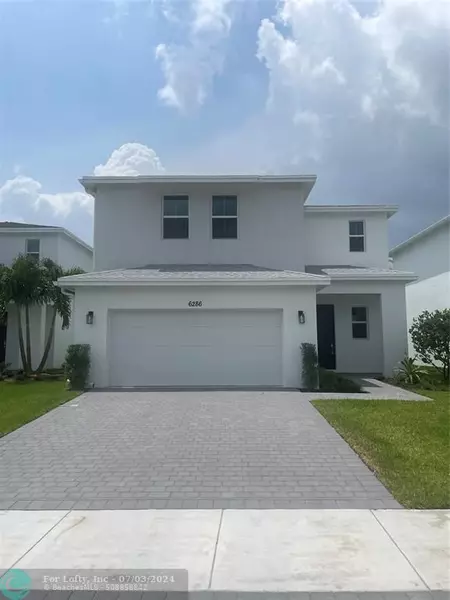 6286 Tenor Dr, West Palm Beach, FL 33413