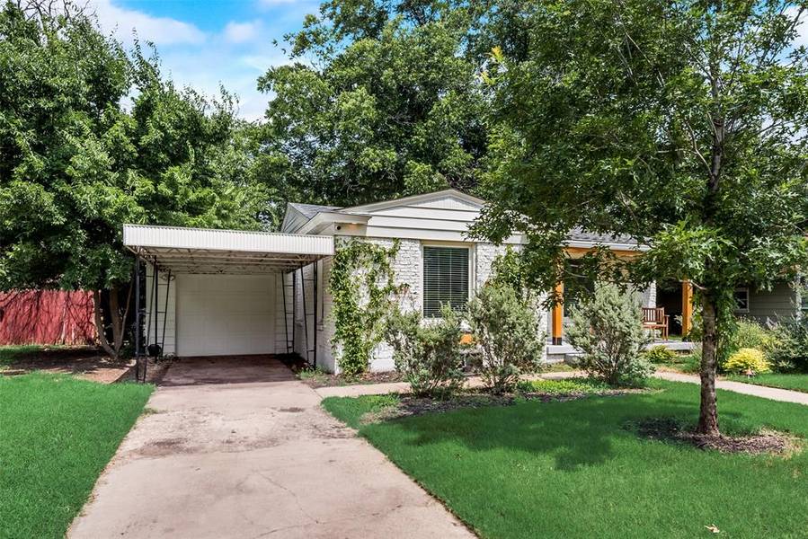 4005 Acacia Street, Fort Worth, TX 76109