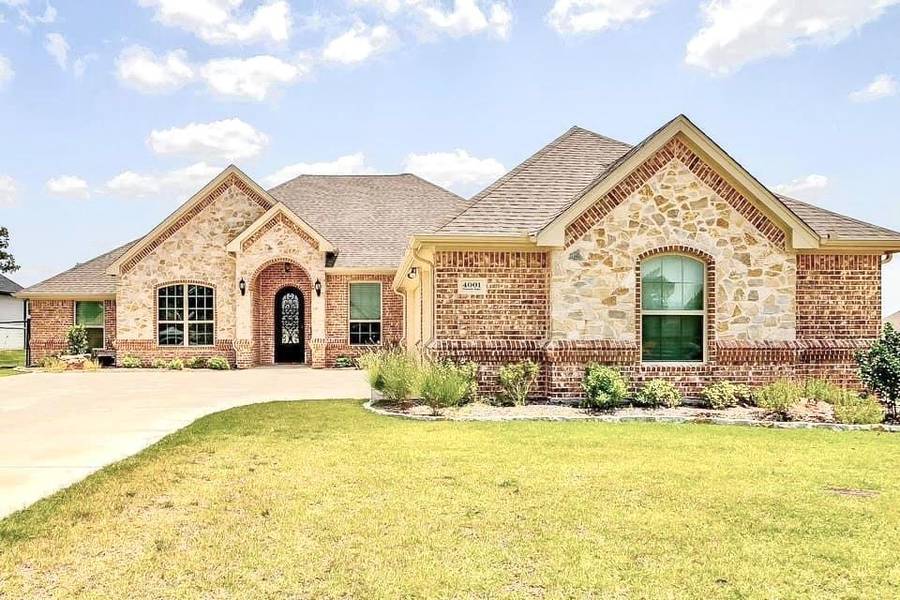 4001 Pinnacle Ridge, Granbury, TX 76049