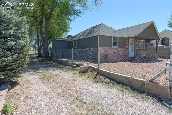 Pueblo, CO 81005,530 Avocado ST