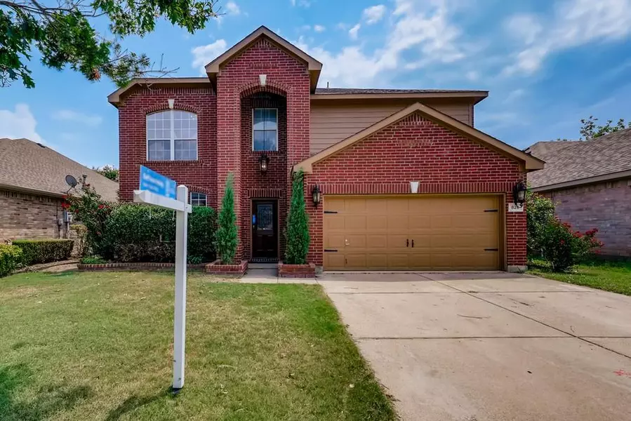 826 Simi Drive, Arlington, TX 76001