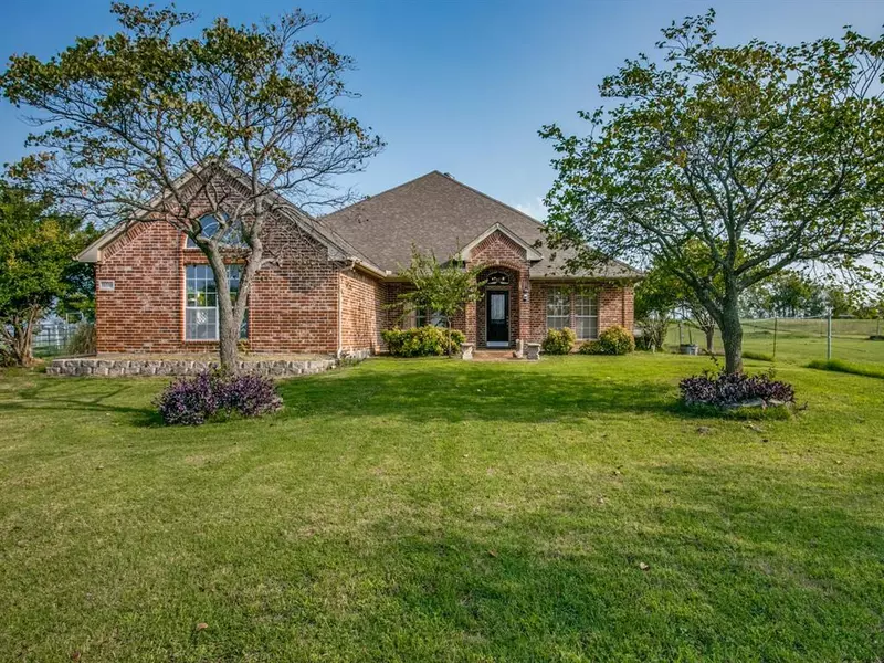 14509 Meadowland Circle, Newark, TX 76071