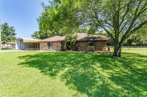 Burleson, TX 76028,229 Chaparral Drive