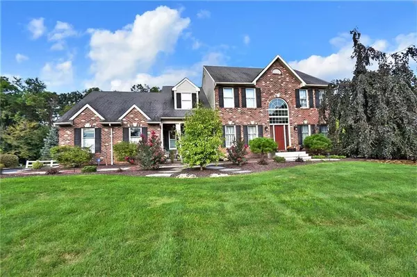 2949 Victoria Lane, South Whitehall Twp, PA 18104