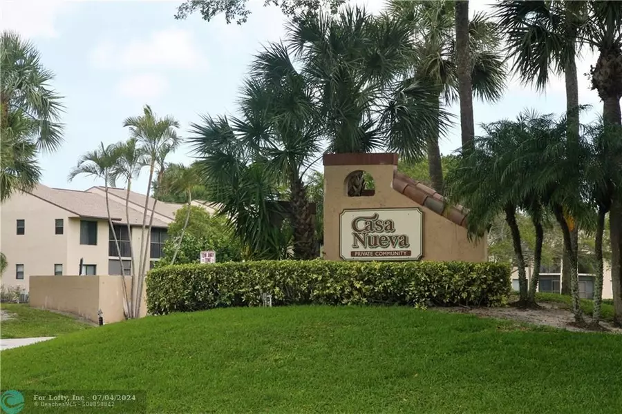 6704 Palmetto Cir S  #101, Boca Raton, FL 33433