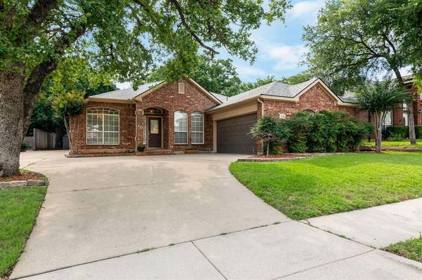 7009 Stephanie Court, North Richland Hills, TX 76182