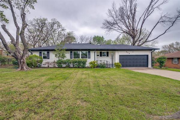 513 Degan Avenue, Lewisville, TX 75057