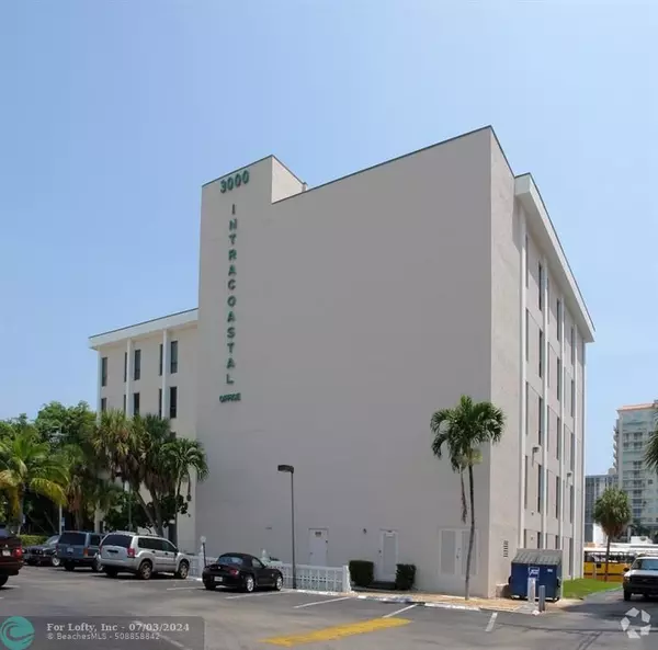 Fort Lauderdale, FL 33306,3000 NE 30TH PL  #211