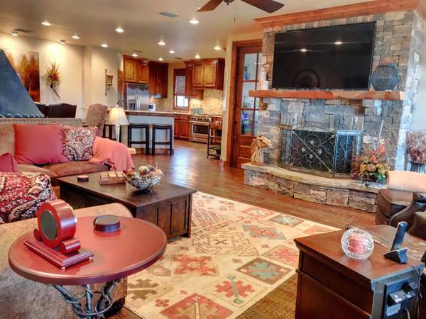 1653 Scenic Drive #301, Possum Kingdom Lake, TX 76449