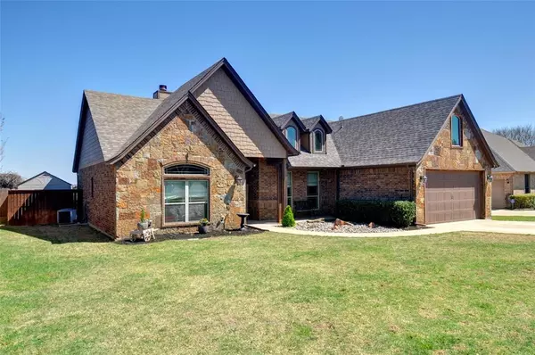 Azle, TX 76020,109 Golfers Way