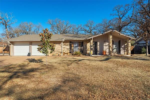 3609 Oak Haven Drive, Forest Hill, TX 76119