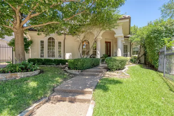 5501 GLENEAGLES Drive, Plano, TX 75093