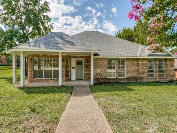 816 Quail Run Drive, Keller, TX 76248