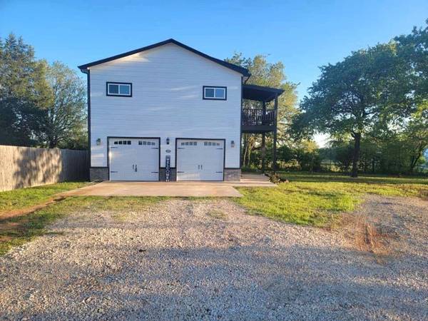 150 Scarlet Oaks Drive, Joshua, TX 76058