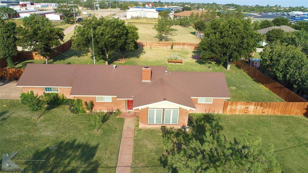 2332 Avenue I, Anson, TX 79501