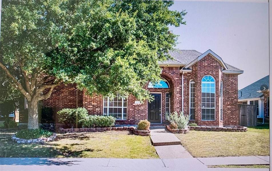 1125 Pleasant Oaks Drive, Lewisville, TX 75067