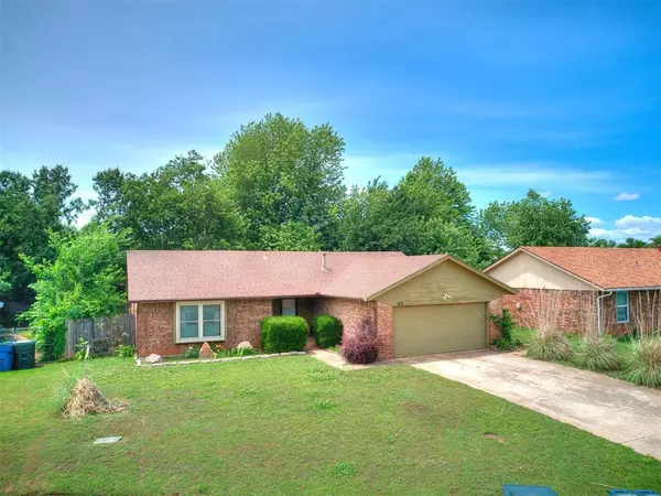 Midwest City, OK 73130,621 Briarwood Drive