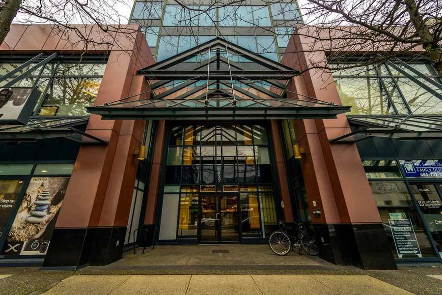 402 1055 W BROADWAY STREET, Vancouver, BC V6H 1E2