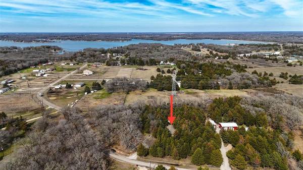 490 County Road 2607, Bonham, TX 75418