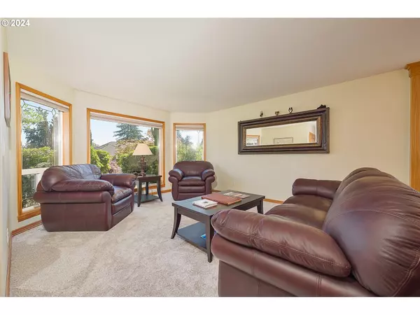 Milwaukie, OR 97267,15503 SE VISTA SUNRISE CT