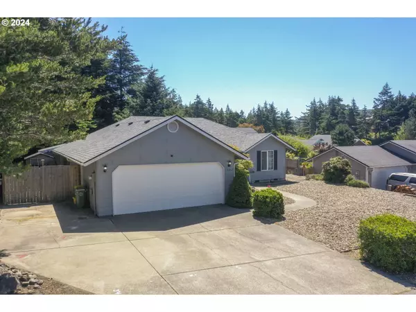 Florence, OR 97439,1202 YEW CT