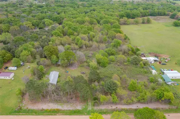 17966 County Road 2854, Eustace, TX 75124