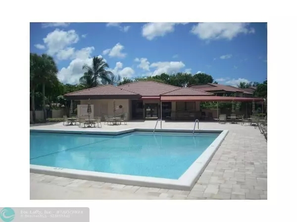 Boca Raton, FL 33428,9307 E Vista Del Lago  #17-E