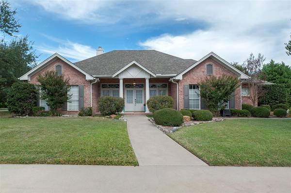 1909 Maplewood Drive, Weatherford, TX 76087