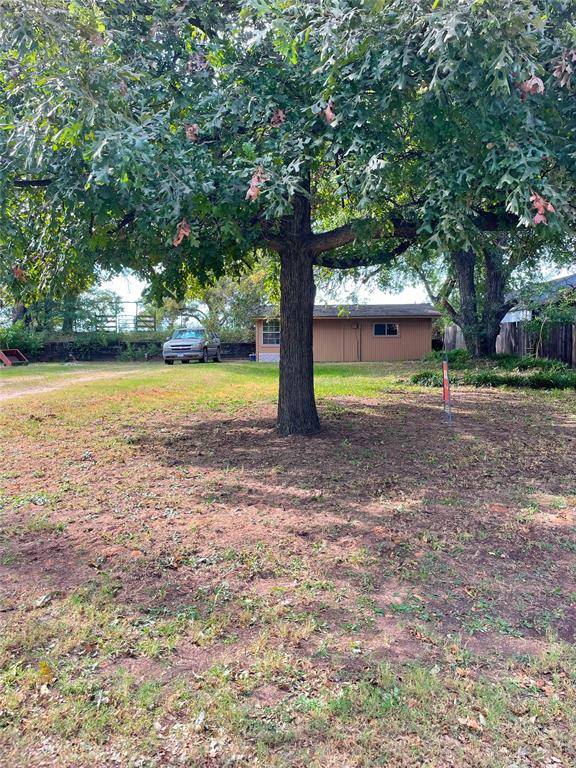 446 Hillcroft Drive, Weatherford, TX 76087