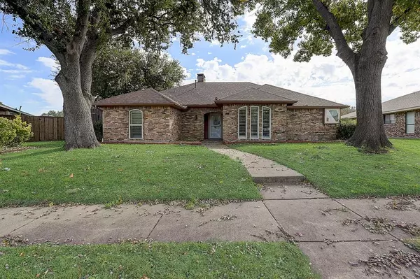 206 Bellmeade Drive, Garland, TX 75040