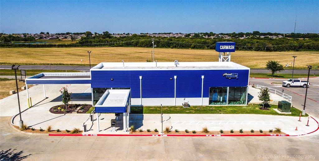 805 N Parkway Drive, Alvarado, TX 76009