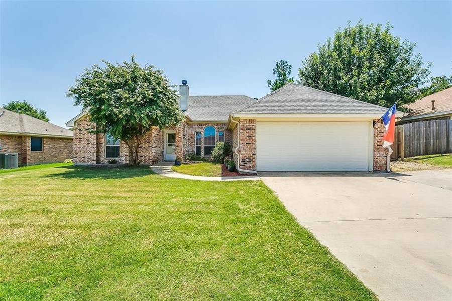 517 Crow Avenue, Weatherford, TX 76085