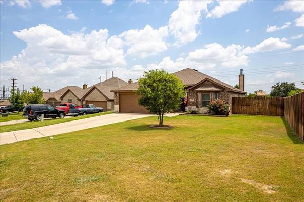 Weatherford, TX 76088,125 Hummingbird Drive