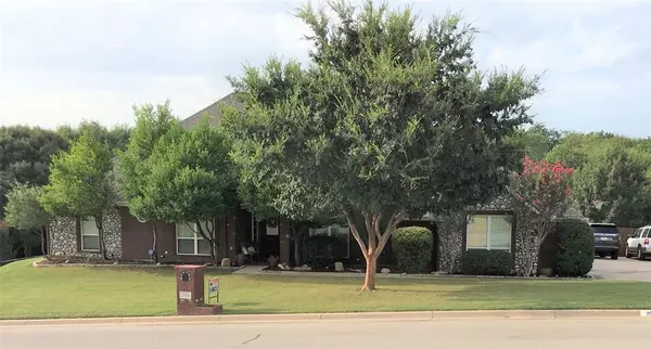 3506 Four Trees Drive, Weatherford, TX 76087