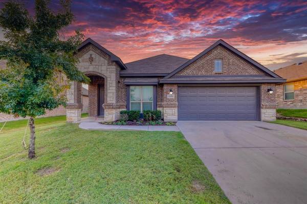 2508 Weatherford Heights Drive, Weatherford, TX 76087