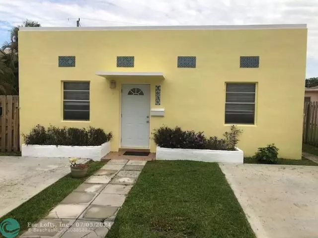 1639 Hayes St, Hollywood, FL 33020