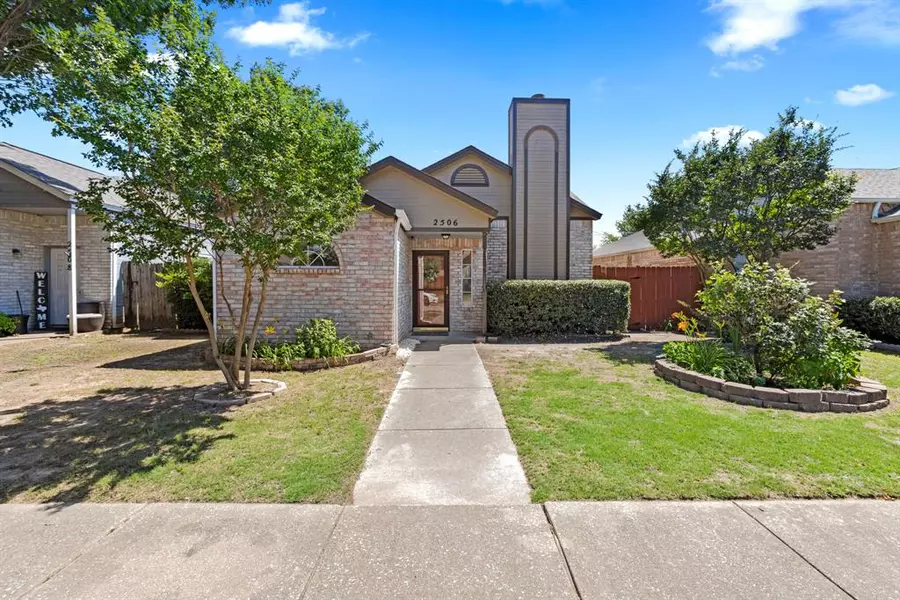 2506 Markland Street, Irving, TX 75060