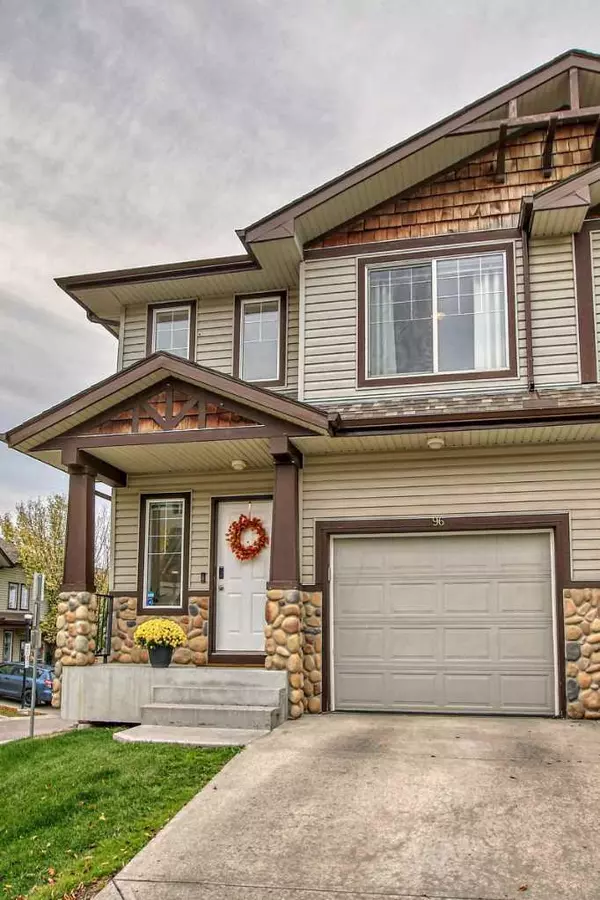 Calgary, AB T3A6L5,96 Hidden Creek Rise NW