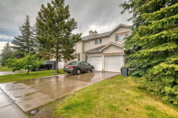 Calgary, AB T2Y 3B4,260 Shawinigan DR SW