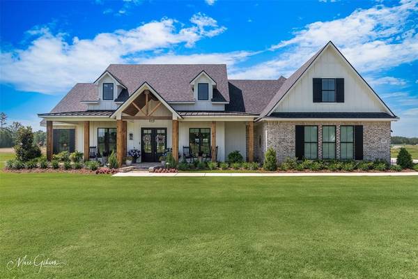 199 Red Bluff Road,  Frierson,  LA 71027